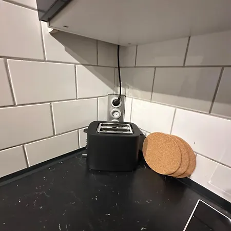 Apartament Suedhoehen - Fuer Geschaefts- Privatreisen Mit Naher Autobahnanbindung Duesseldorf & Koeln