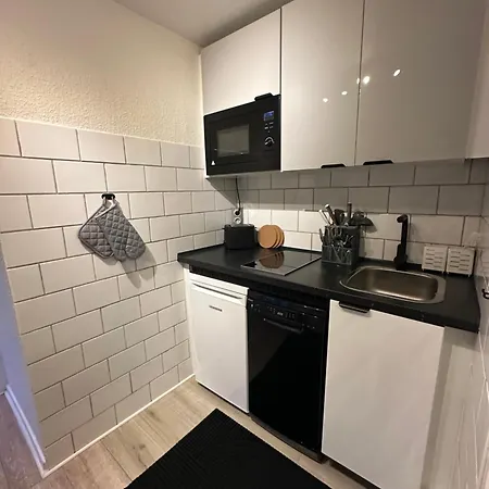 Suedhoehen - Fuer Geschaefts- Privatreisen Mit Naher Autobahnanbindung Duesseldorf & Koeln