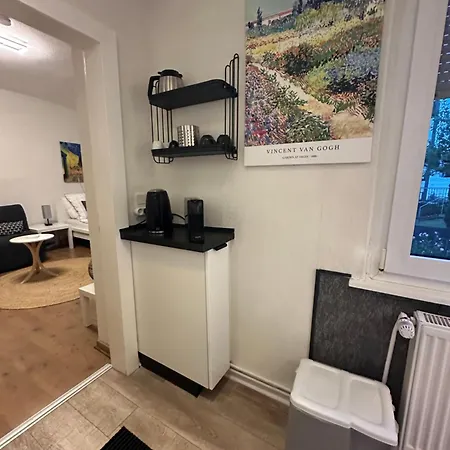 Suedhoehen - Fuer Geschaefts- Privatreisen Mit Naher Autobahnanbindung Duesseldorf & Koeln דירה *