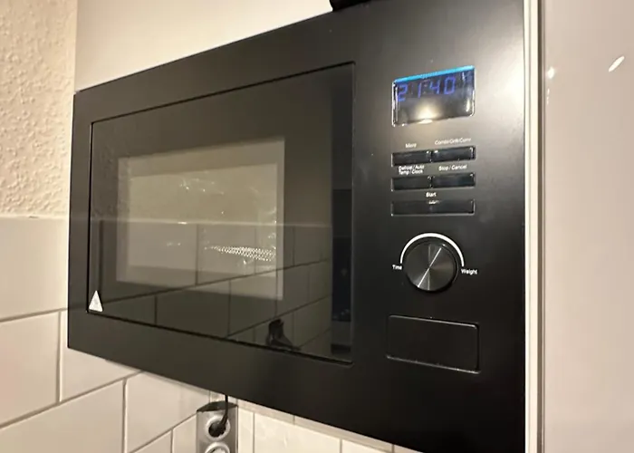 Suedhoehen - Fuer Geschaefts- Privatreisen Mit Naher Autobahnanbindung Duesseldorf & Koeln *