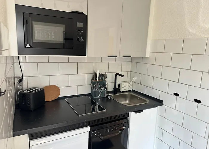 Suedhoehen - Fuer Geschaefts- Privatreisen Mit Naher Autobahnanbindung Duesseldorf & Koeln 公寓 *